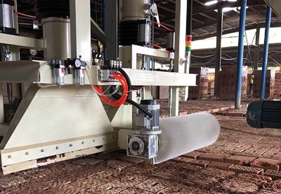 窯車(chē)清掃吸塵器